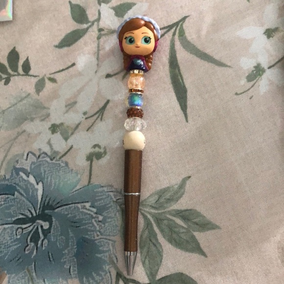 Elsa, Anna, Sven, Olaf Frozen Character Beaded Pens Set Collectibles - Picture 5 of 11